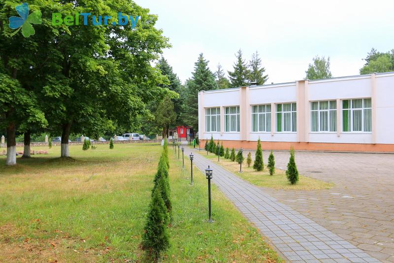 Rest in Belarus - tourist complex Pyshki - administration building