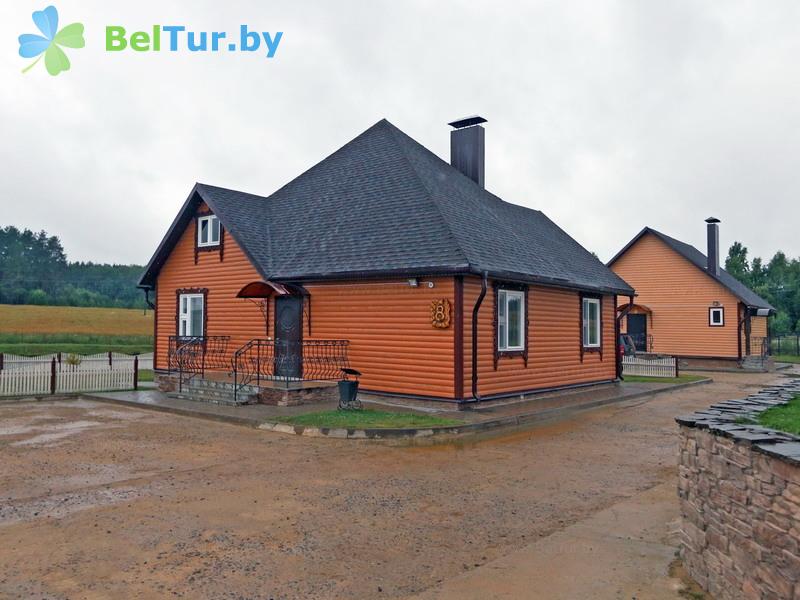 Rest in Belarus - tourist complex Nikolaevskie prudy - family cottages