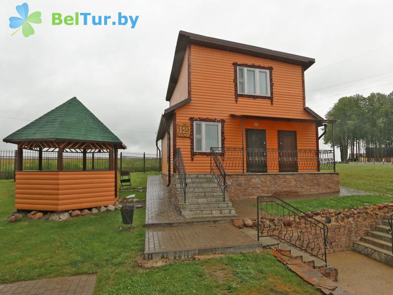 Rest in Belarus - tourist complex Nikolaevskie prudy - family cottages