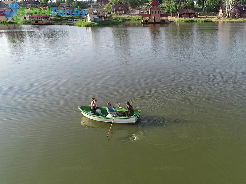 Rest in Belarus - tourist complex Nikolaevskie prudy - Rent boats