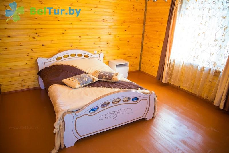 Rest in Belarus - tourist complex Nikolaevskie prudy - for 4 people (cottage 20) 