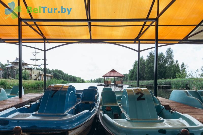 Rest in Belarus - tourist complex Nikolaevskie prudy - Rent boats