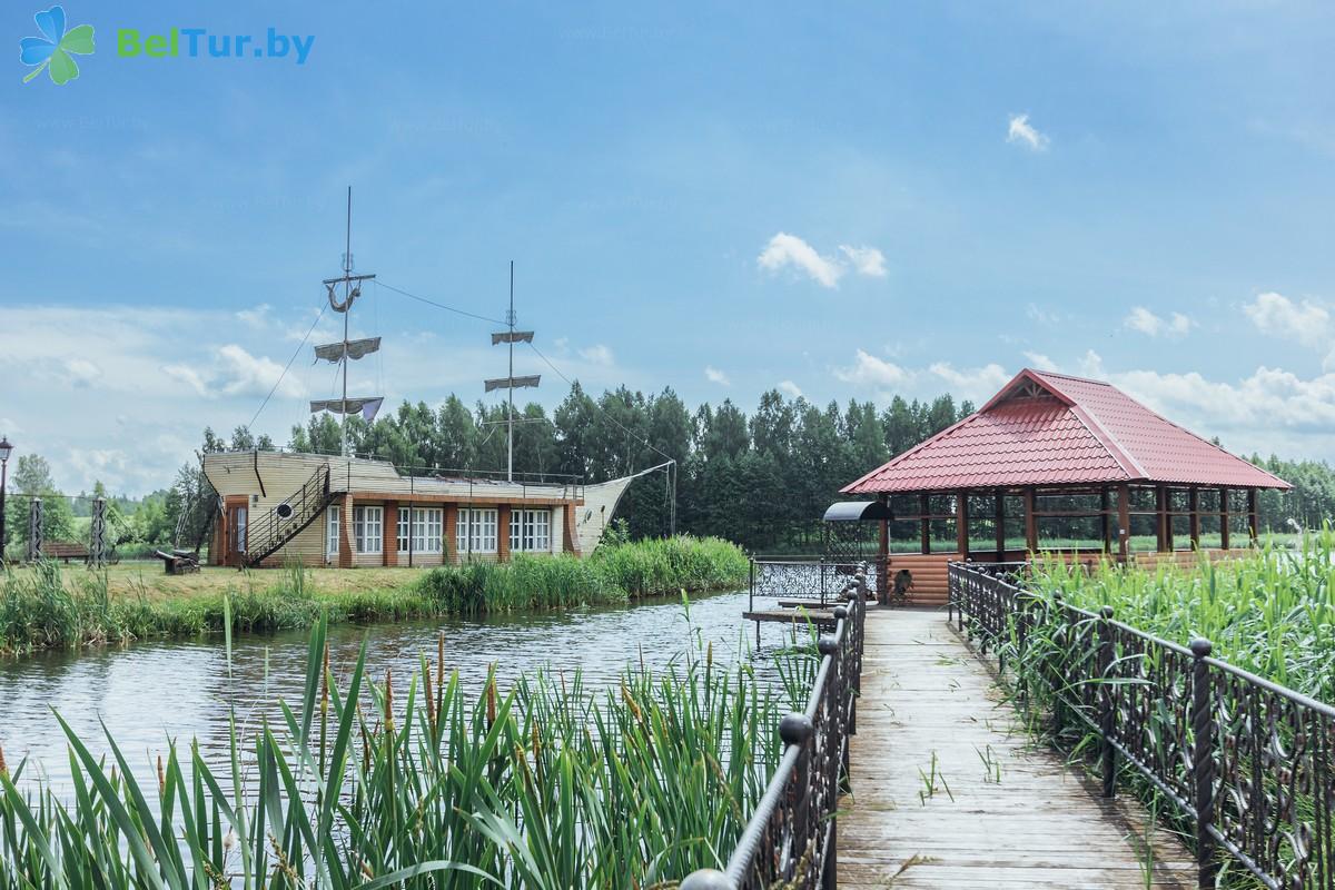 Rest in Belarus - tourist complex Nikolaevskie prudy - Arbour