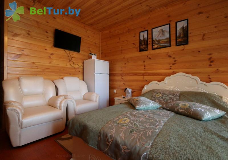 Rest in Belarus - tourist complex Nikolaevskie prudy - 1-room double suite (building 1, 2 Lada) 
