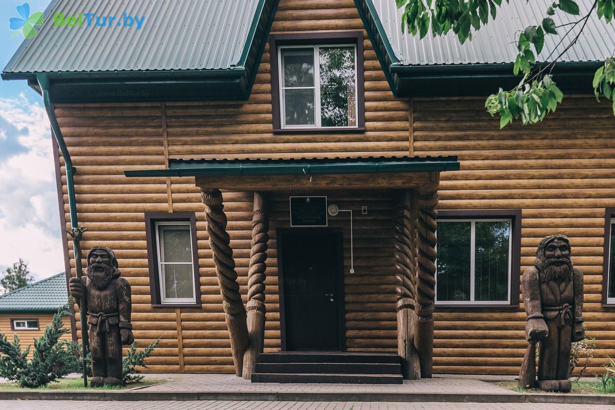 Rest in Belarus - hunter's house Hoinikskii - hunter's house