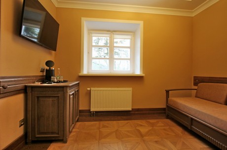 2-местный 2-комнатный Family Room / Superior, левый флигель
