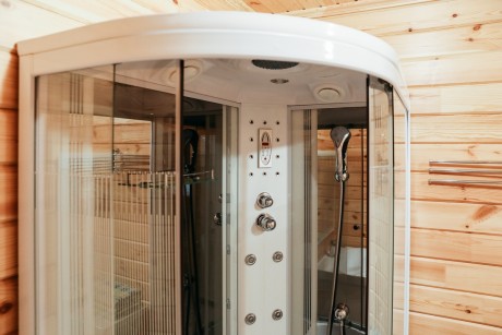 House for 6 people, VIP module