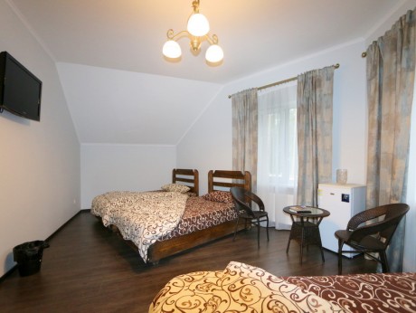 1-room for four people, guest house