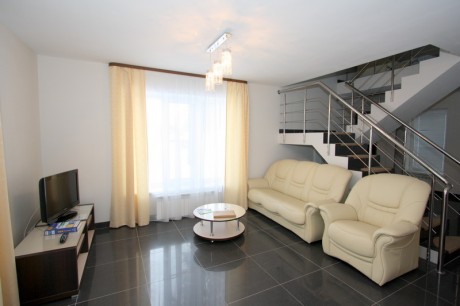 2-level twin, cottages