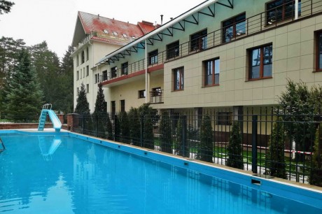 Vesta - Swimming pool