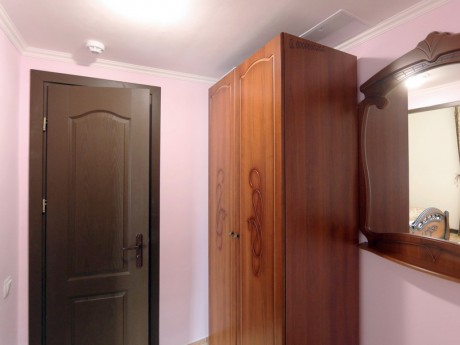 1-room double double, hotel