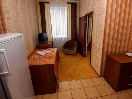 2-room for 3 people, hotel