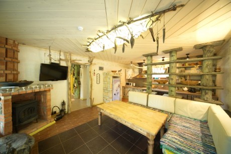 For 9 people, guest house