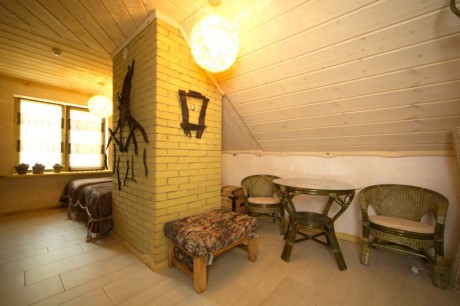 For 9 people, guest house