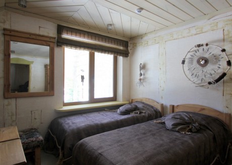 For 9 people, guest house