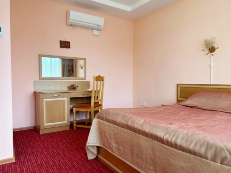 2-местный 2-комнатный King size, гостиница, 5 этаж