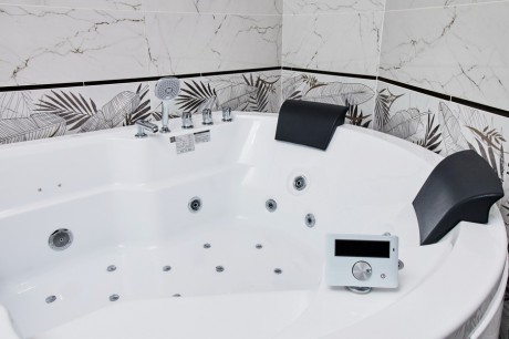 2-мясцовы 1-пакаёвы стандарт з джакузі, Wellness-цэнтр