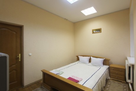 For 8 people, guest house
