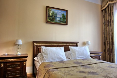 2-bed 2-room / deluxe with a balcony, building №1