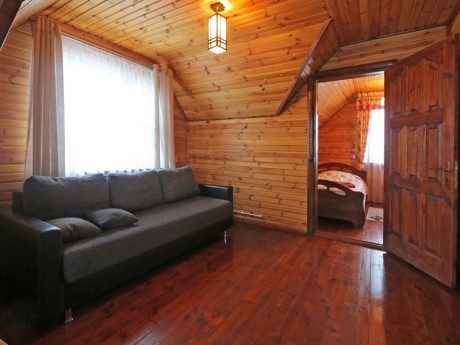 6-месны, катэдж №8